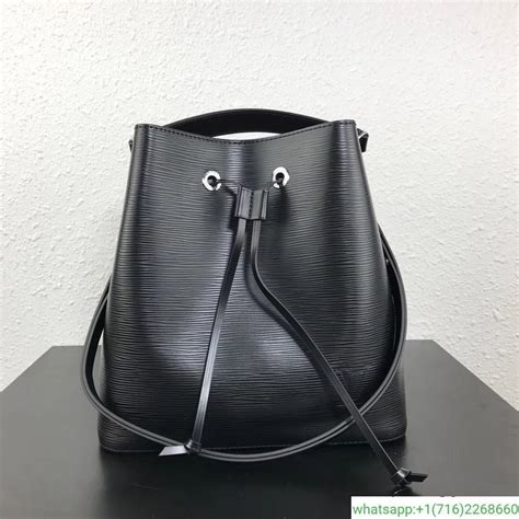 louis vuitton bucket bag 2018